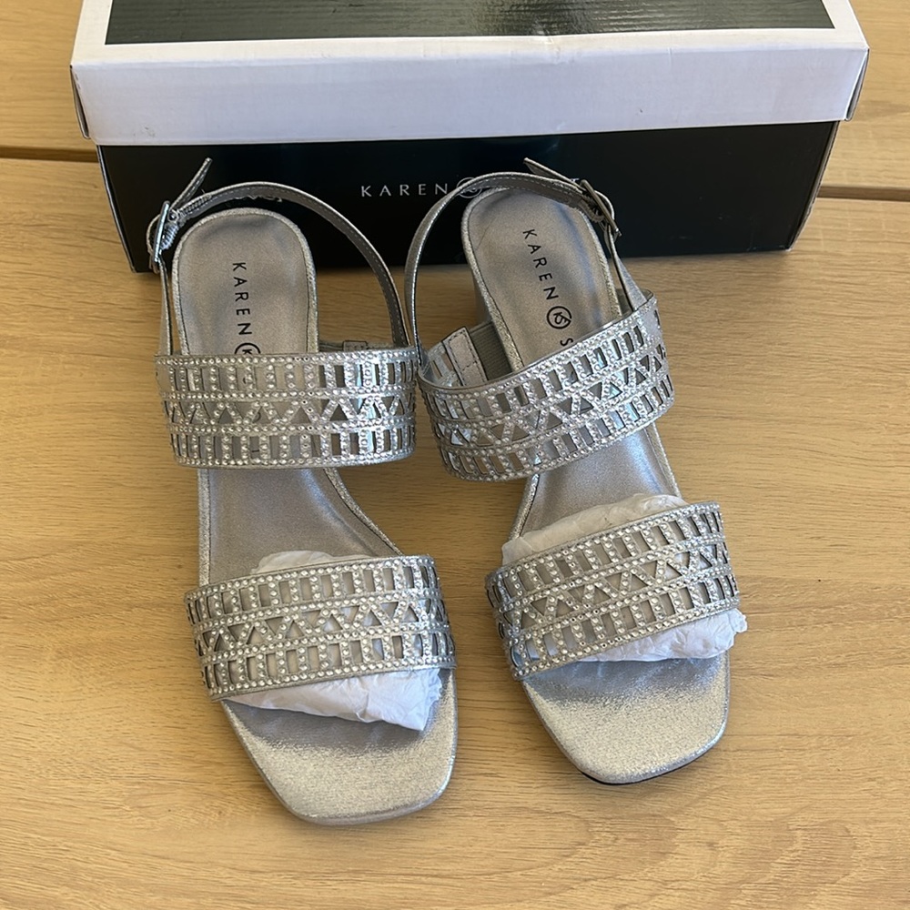 NIB Karen Scott Desiah Pewter Slingback - Picture 8 of 8